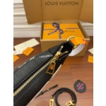 Louis Vuitton M46091