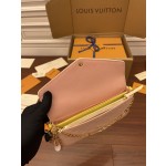 Louis Vuitton exclusive starting model: M81359