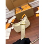 Louis Vuitton's exclusive debut model: M46099 Super Enhanced Edition