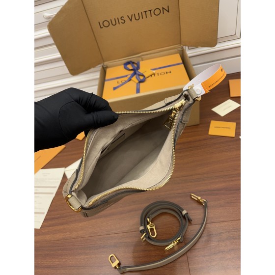 Louis Vuitton's exclusive debut model: M46112 Super Enhanced Edition