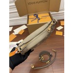 Louis Vuitton's exclusive debut model: M46112 Super Enhanced Edition