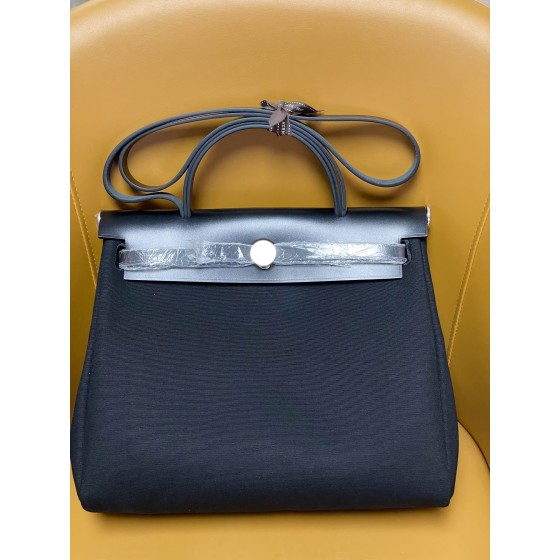 Herbag31 inside seam black silver buckle