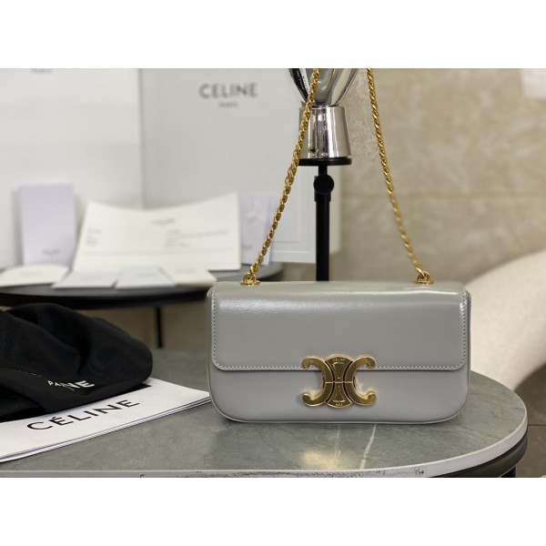 CELINE 𝑻𝒓𝒊𝒐𝒎𝒑𝒉𝒆 Chain Underarm Bag Model: 197993