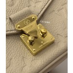 Louis Vuitton exclusive starting model: M81390