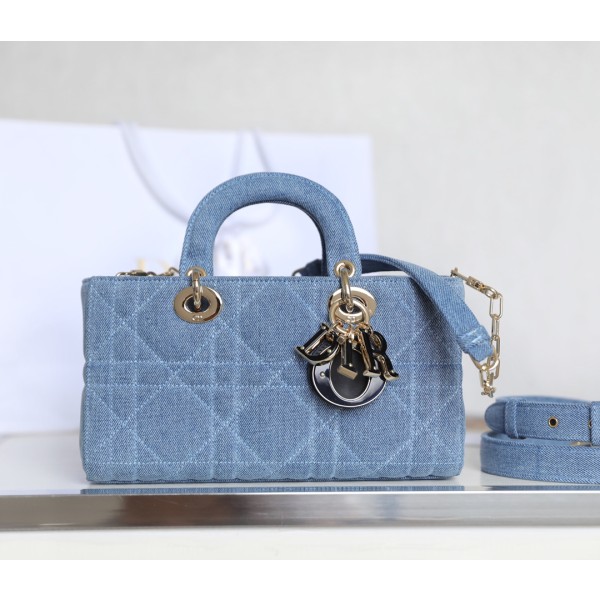 Dior Lady D-Joy is a classic style of the Goliath Bible