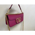 Valentino calfskin handbag 👜underarm bag Model: 1133 Decorative metal