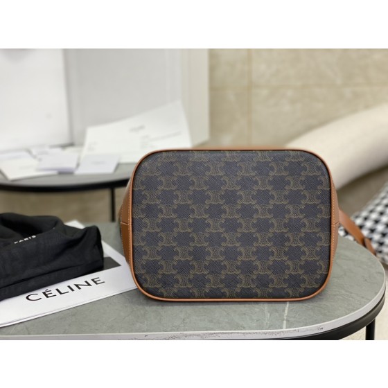 CELINE Medium Size 𝗧𝗿𝗶𝗼𝗺𝗽𝗵𝗲 Water Bucket Bag Model: 191132