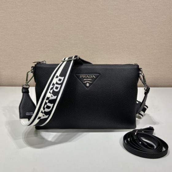 Prada double shoulder strap 🎉1BH050