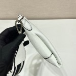 Prada double shoulder strap 🎉1BH050