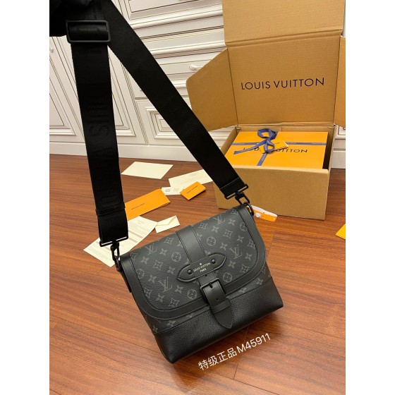 Louis Vuitton M45911