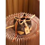 Louis Vuitton 𝐍𝐨𝐞 𝐏𝐮𝐫𝐬𝐞 small bucket #M57099