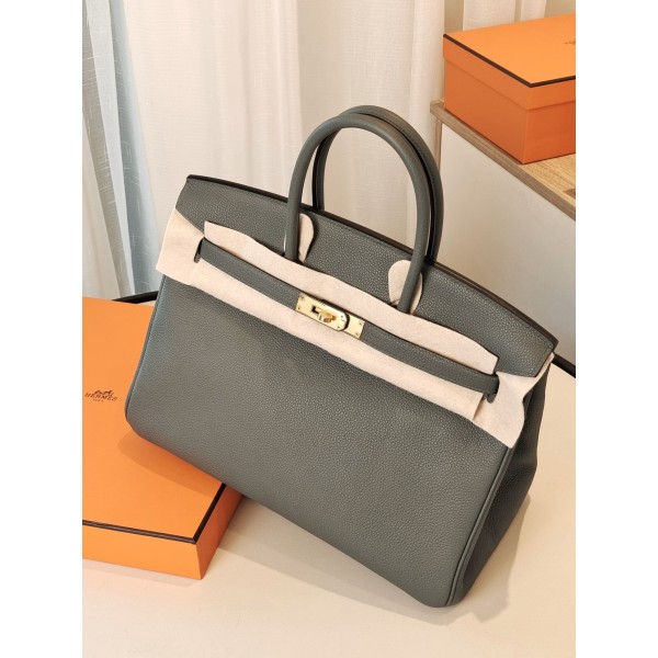 Spot Birkin35 Almond Green Togo Skin