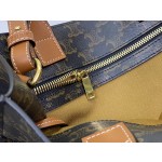 CELINE Mini Tote Model: 191542