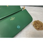 Valentino calfskin handbag 👜underarm bag Model: 1133 Decorative metal