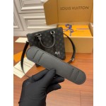 Louis Vuitton's exclusive debut model: M46098 Super Enhanced Edition