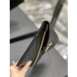 SAINT LAURENT  Gaby绗缝信封式手拿包款号：685596