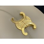 CELINE 𝗧𝗘𝗘𝗡𝗕𝗘𝗦𝗔𝗖𝗘 Leather Saddle Bag Model: 110413