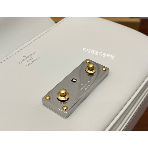 Louis Vuitton Generation-Swing Shoulder Bag M20395