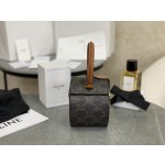CELINE Round Box Bag Model: 199302