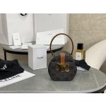 CELINE Round Box Bag Model: 199302