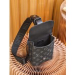 Louis Vuitton𝐒𝐀𝐔𝐌𝐔𝐑 shoulder bag #M45912