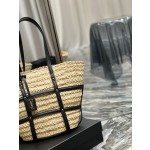 SAINT LAURENT  中号拉菲草和光滑皮革手袋款号：685634