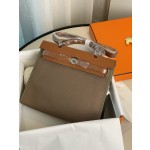 Herbag31 can be made to order, college style young bag