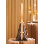 Louis Vuitton 𝐂𝐀𝐑𝐑𝐘𝐀𝐋𝐋 Small #M46203#