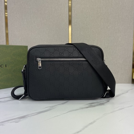 Gucci- Crossbody BagModel: 6033-4