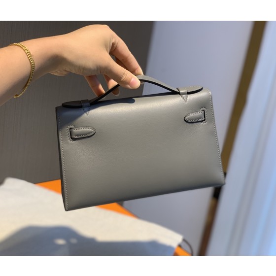 Minikellycumulonimbus gray original swift