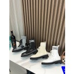 CHANEL Chelsea Boots