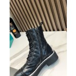 CHANEL Chelsea Boots