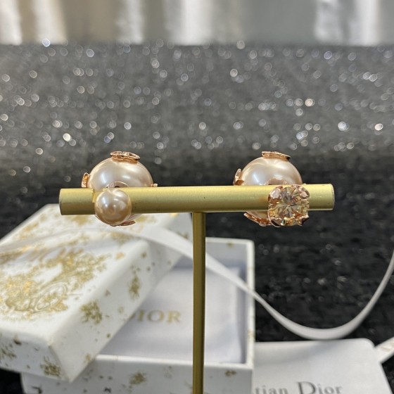 Dior earrings