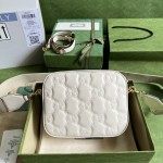 GUCCI Ophidia series crossbody bag model: 702234