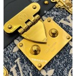 Louis Vuitton's exclusive debut model: M59717 Super Enhanced Edition