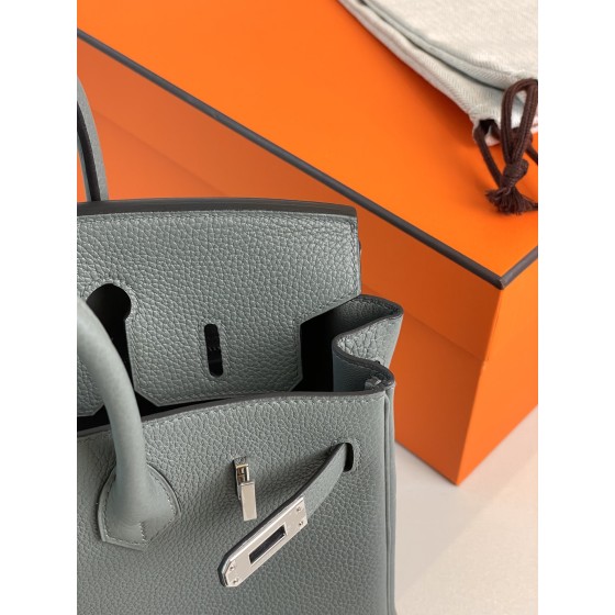 Birkin25 almond green togo leather silver buckle