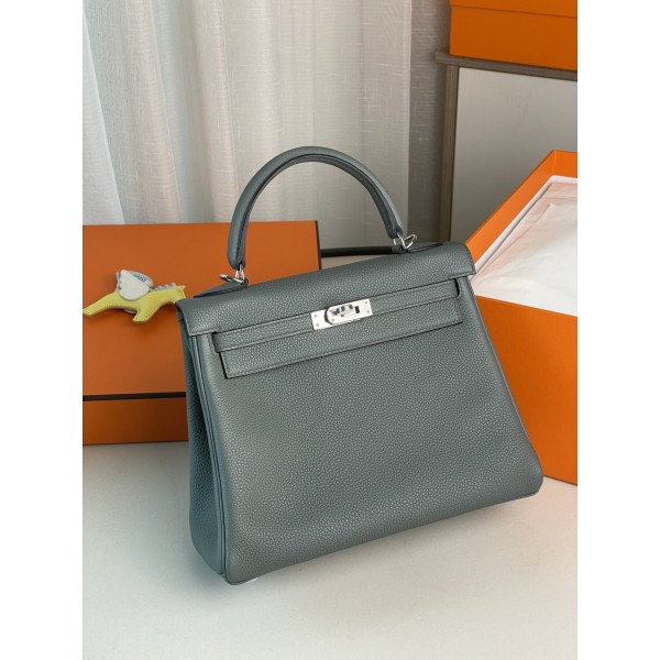 Kelly25 almond green togo leather silver buckle