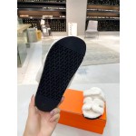 Hermes' Second Uncle Mao Tuo