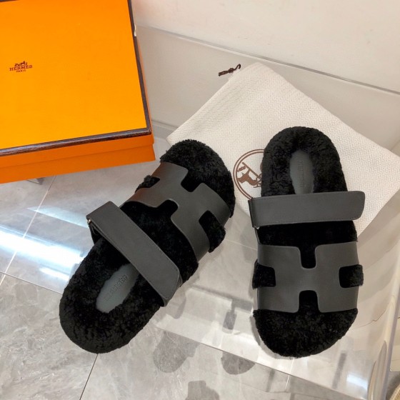 Hermes' Second Uncle Mao Tuo