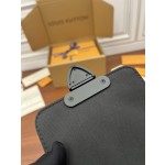 Louis Vuitton's exclusive debut model: M81522 Super Enhanced Edition