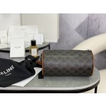 CELINE 𝗧𝗥𝗜𝗢𝗠𝗣𝗛𝗘 cylinder package model: 110052