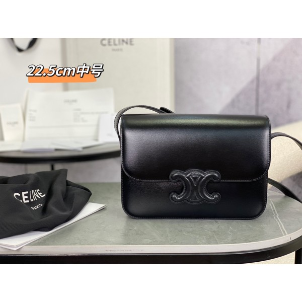 CELINE Embossed Medium Black 𝗯𝗼𝘅 Model: 199223