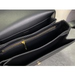 CELINE Embossed Medium Black 𝗯𝗼𝘅 Model: 199223