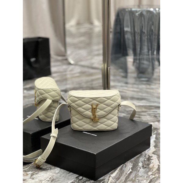 SAINT LAURENT JUNE Quilted Sheepskin Box Bag Model Number: 710080