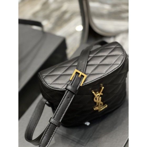 SAINT LAURENT JUNE Quilted Sheepskin Box Bag_ Article number: 710080