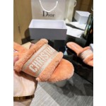 Dior flat bottom flip flops