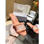 Dior flat bottom flip flops