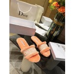 Dior flat bottom flip flops