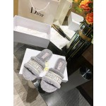 Dior flat bottom flip flops