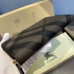 Burberry Single Pull Small Wallet